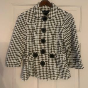 Banana Republic Factory Women’s Short Jacket Size  0 Blk/wht Career Wear Coat